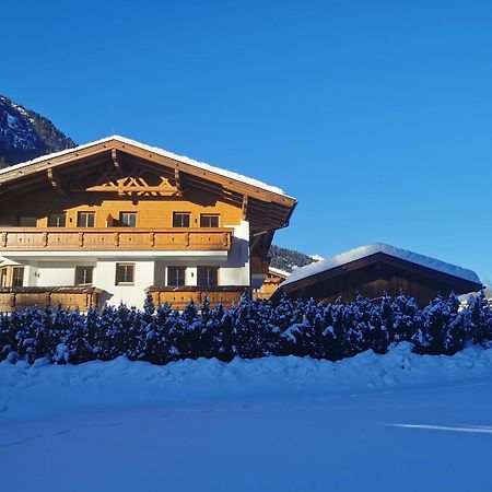Alpenchalet Vital Нойштіфт-ім-Штубайталь Екстер'єр фото